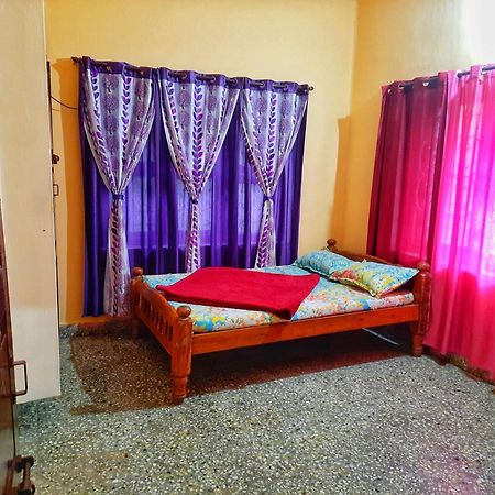 Royal Palm Homestay Мадікері Екстер'єр фото